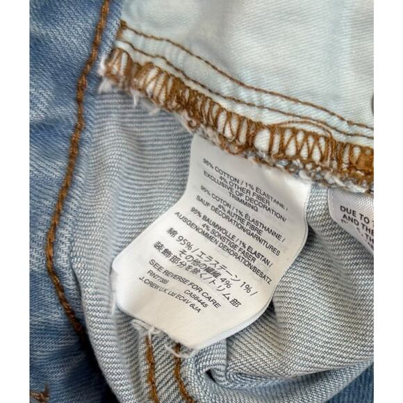 Madewell High-Rise Distressed Denim Shorts in Posey Wash – Size 26 - Picture 4 of 6